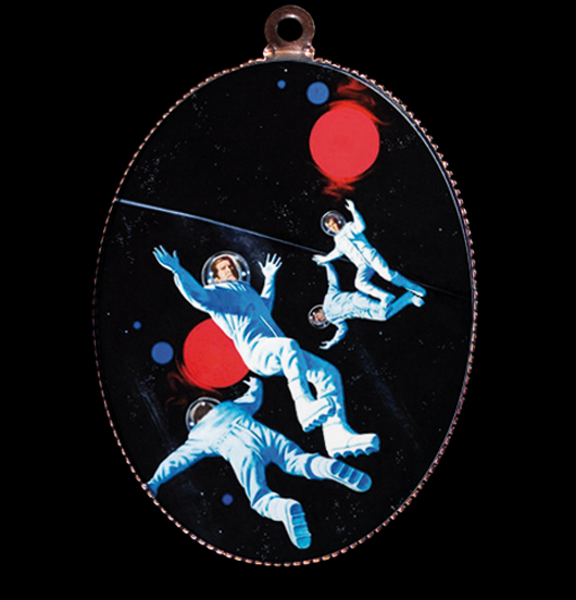 MEDAGLIONI |  | Space promenade